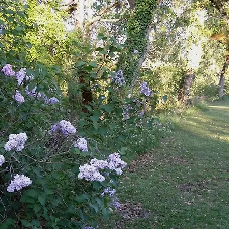 Casa de Férias Charmante Proche De Bergerac, Sites De Dordogne, Randonnees Sadillac